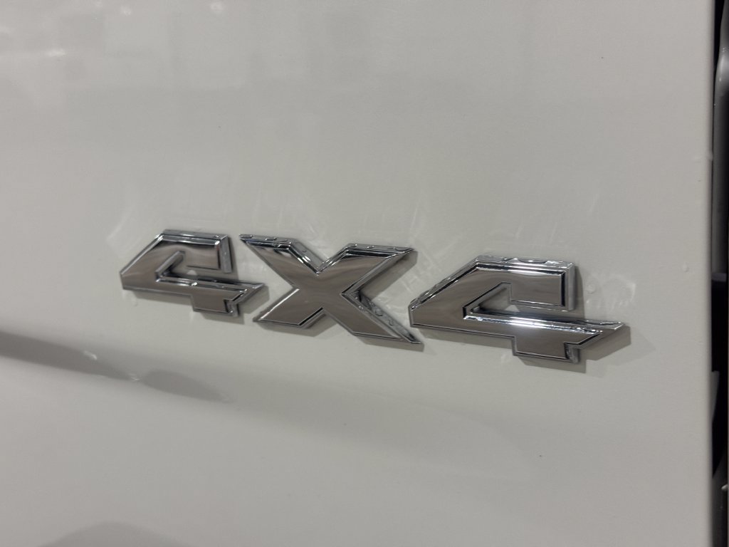 Used 2017 RAM 2500 Longhorn w/ Snow Chief Group AWD/4WD image 32