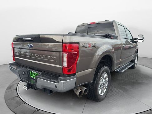 Used 2021 Ford F250 Lariat w/ Chrome Package image 5