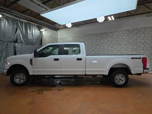 Used 2021 Ford F250 XL w/ Power Equipment Group image 6