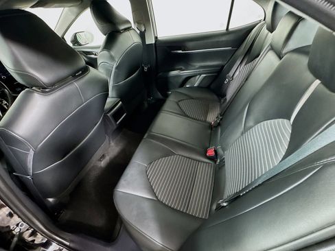 Used 2023 Toyota Camry SE FWD image 21