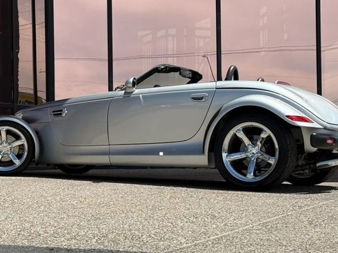 Used 2001 Plymouth Prowler RWD image 10