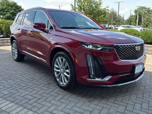 Used 2024 Cadillac XT6 Premium Luxury w/ LPO, Floor Liner Package AWD/4WD image 7