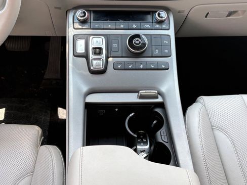 Used 2023 Hyundai Palisade Limited FWD image 31