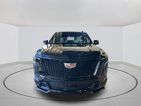 New 2026 Cadillac Escalade V image 2