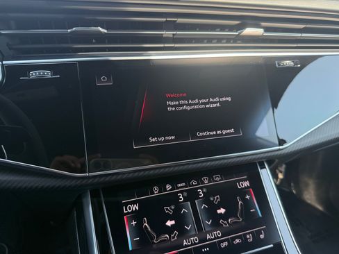 Used 2022 Audi RS Q8 w/ Carbon Optic Package AWD/4WD image 12