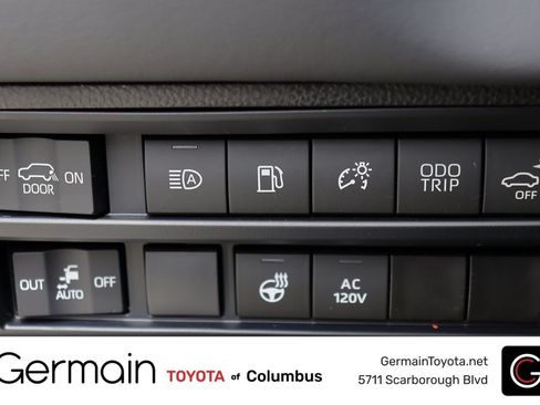Certified 2024 Toyota Sequoia Platinum AWD/4WD image 25