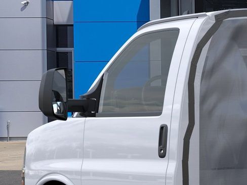 New 2026 Chevrolet Express 3500 w/ Power Convenience Package image 13