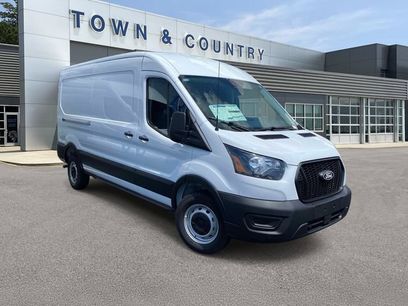 New 2026 Ford Transit 250 148 Medium Roof w/ Load Area Protection Package