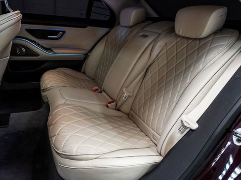 Used 2022 Mercedes-Benz S 580 4MATIC Sedan image 8