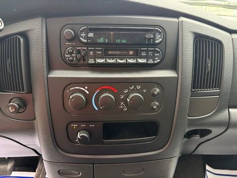 Used 2005 Dodge Ram 1500 Truck SLT w/ Quad Cab Big Horn Value Group AWD/4WD image 16