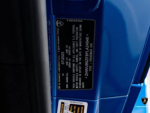 Used 2023 Lamborghini Huracan Tecnica image 47