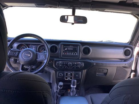 Used 2023 Jeep Wrangler Unlimited Sport AWD/4WD image 5