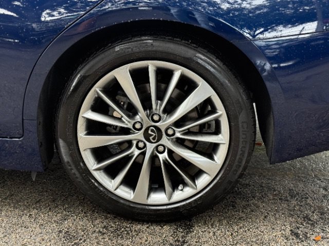 Used 2023 INFINITI Q50 Luxe w/ Cargo Package RWD image 9