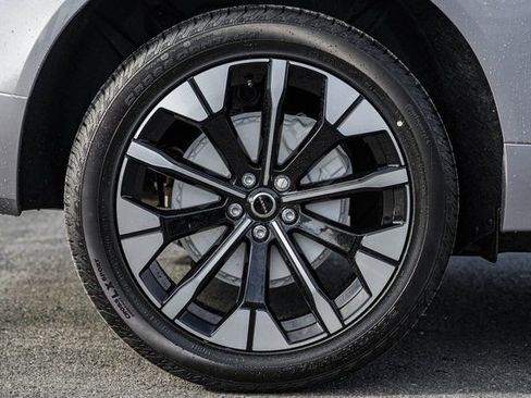 New 2026 Volvo XC60 B5 Plus w/ Protection Package Premier image 18