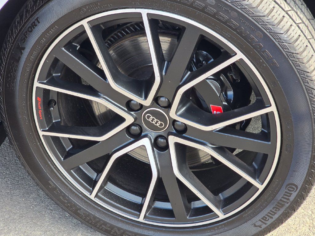Certified 2024 Audi SQ5 Premium Plus AWD/4WD image 10