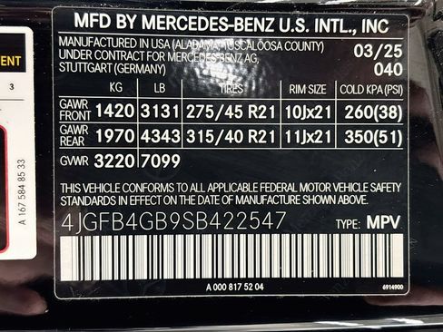 Used 2025 Mercedes-Benz GLE 450e 4MATIC image 29