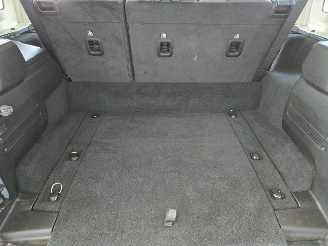 Used 2024 Jeep Wrangler Unlimited AWD/4WD image 35