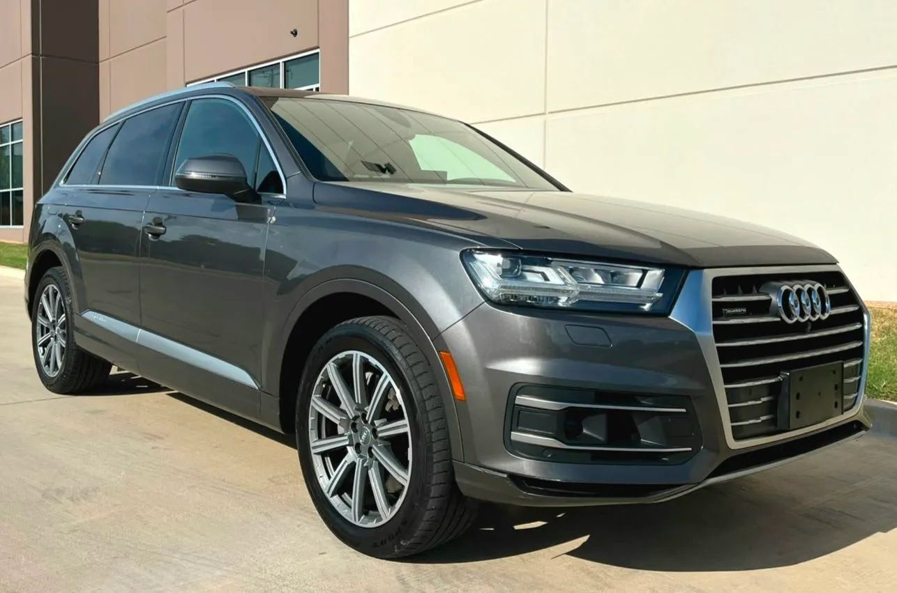 Used 2018 Audi Q7 3.0T Prestige AWD/4WD image 4
