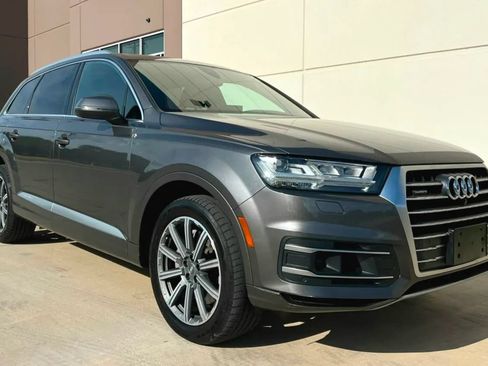Used 2018 Audi Q7 3.0T Prestige AWD/4WD image 4