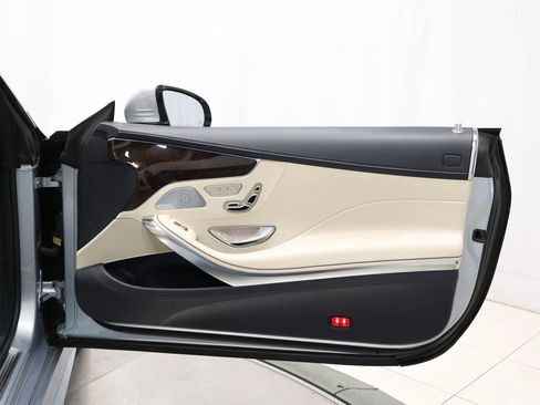 Used 2017 Mercedes-Benz S 550 Cabriolet image 56