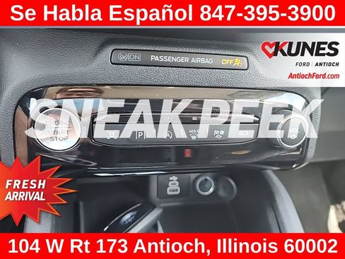 Used 2024 Ford Escape Platinum AWD/4WD image 16