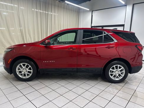 Certified 2024 Chevrolet Equinox LT w/ LPO, Floor Liner Package image 10