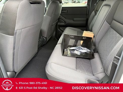New 2026 Nissan Frontier 4x4 Crew Cab image 31
