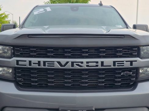 Used 2021 Chevrolet Silverado 1500 Custom w/ LPO, Dark Essentials Package AWD/4WD image 27