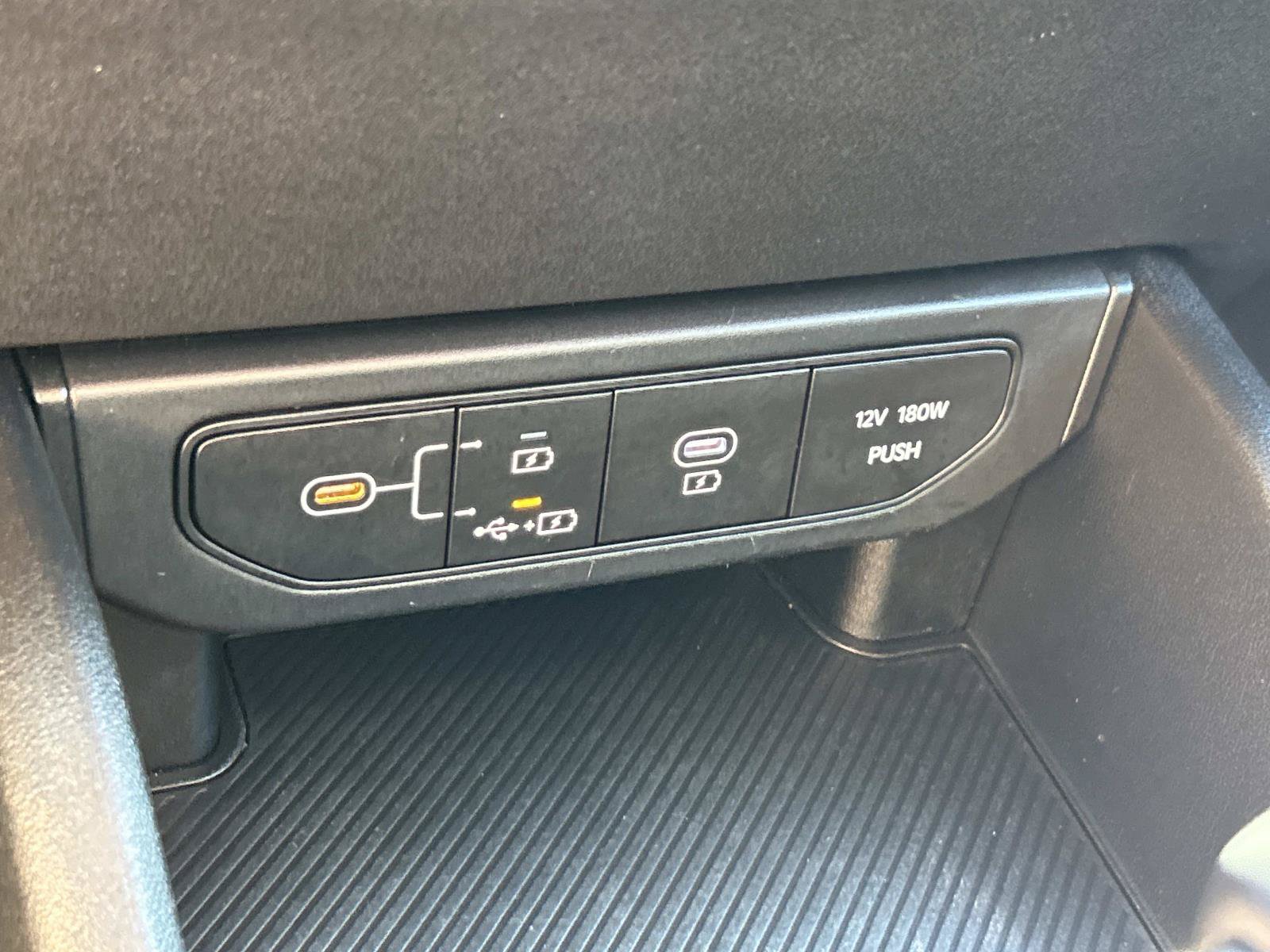 Used 2025 Kia K4 FWD image 29