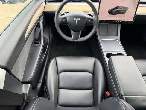 Used 2023 Tesla Model 3 Standard Range RWD image 9
