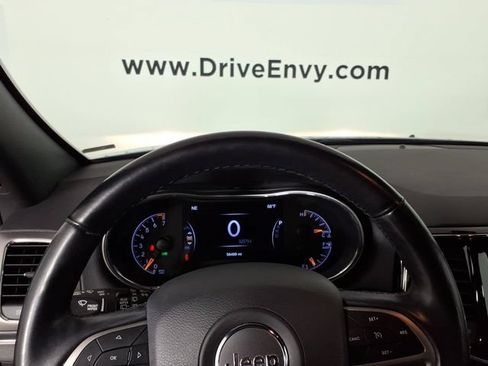 Used 2021 Jeep Grand Cherokee Limited AWD/4WD image 26