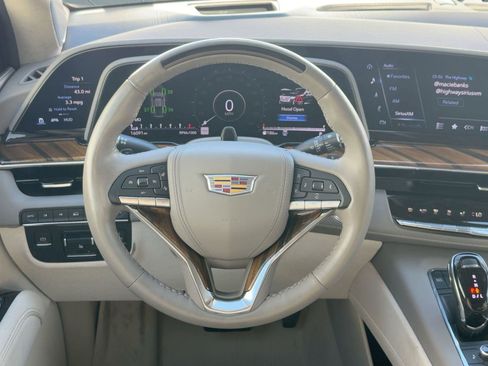 Certified 2024 Cadillac Escalade Sport Platinum image 15