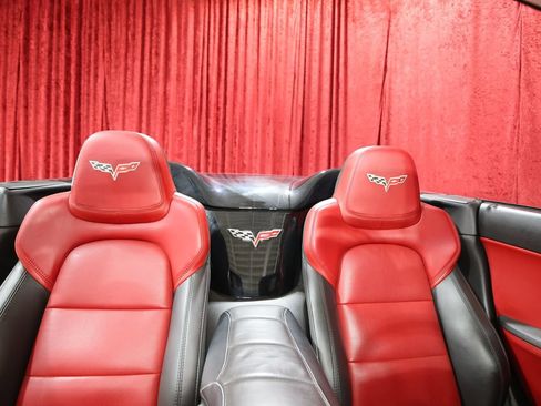Used 2013 Chevrolet Corvette Grand Sport w/ 3LT Preferred Equipment Group RWD image 27