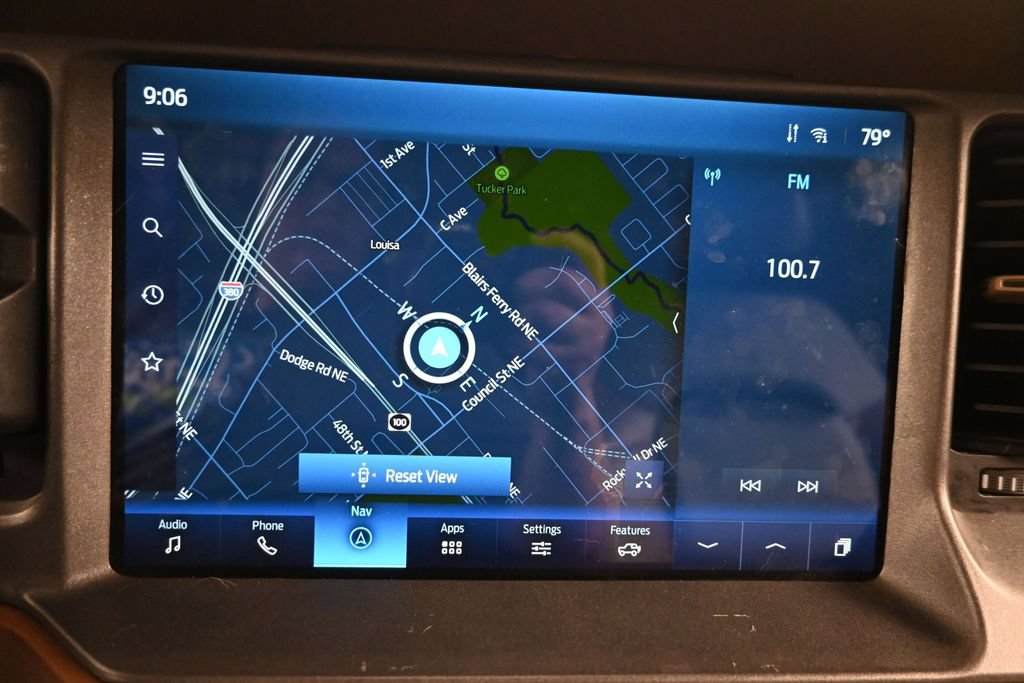 Used 2024 Ford Bronco Outer Banks AWD/4WD image 19