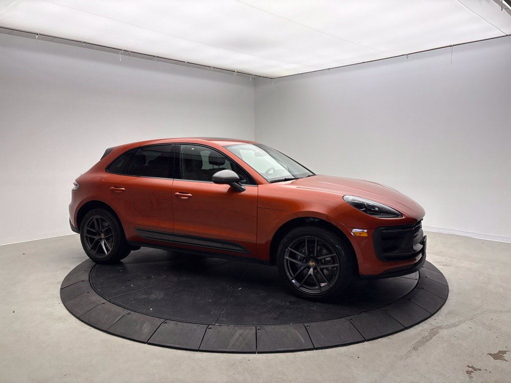 Certified 2023 Porsche Macan Turbo AWD/4WD image 9