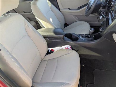 Used 2013 Kia Optima LX w/ Convenience Plus Pkg image 19