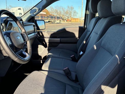 Used 2025 Ford F150 XLT w/ Equipment Group 301A Standard image 3
