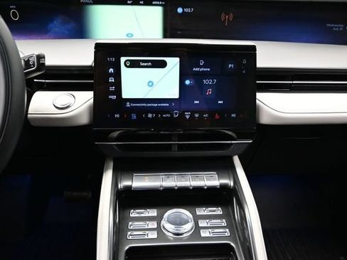 Used 2024 Lincoln Nautilus Reserve AWD/4WD image 44