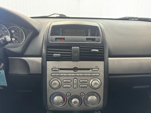 Used 2011 Mitsubishi Galant FE image 17