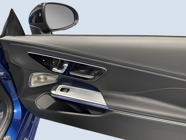 Used 2024 Mercedes-Benz CLE 300 4MATIC Coupe image 28
