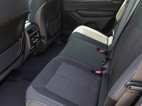 New 2026 Jeep Grand Cherokee Laredo RWD image 13