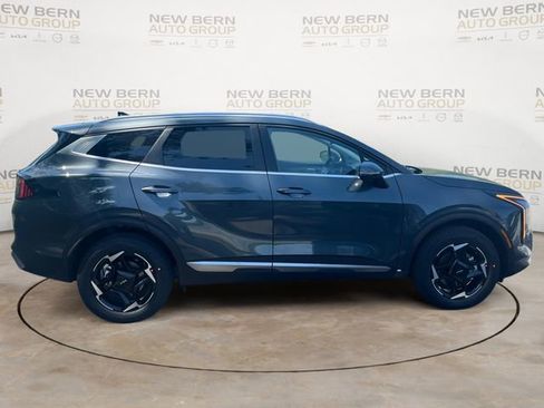 New 2026 Kia Sportage EX AWD/4WD image 6