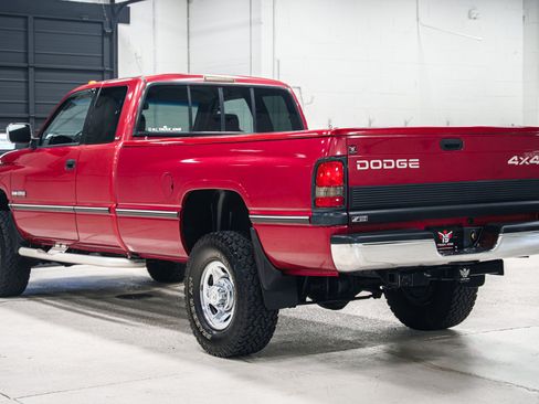 Used 1997 Dodge Ram 2500 Truck 4x4 Club Cab image 22
