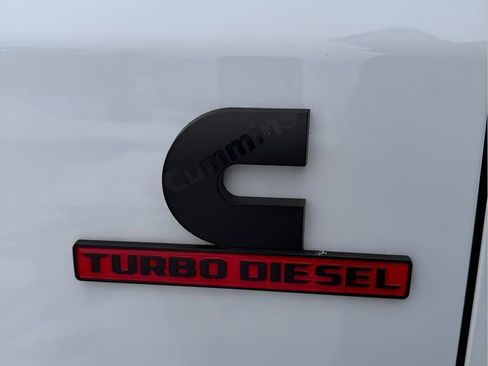 Used 2024 RAM 3500 Tradesman image 9