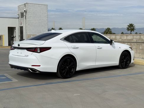 Certified 2023 Lexus ES 350 F Sport w/ Accessory Package (Z2) image 11