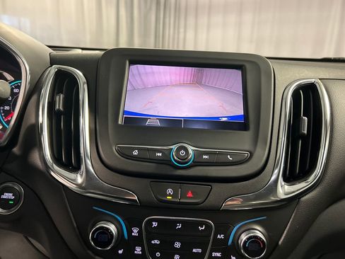 Used 2024 Chevrolet Equinox LT image 17