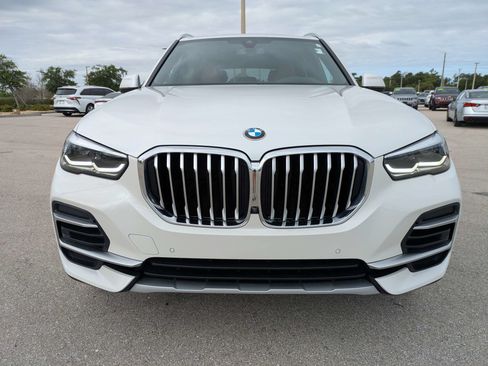 Used 2023 BMW X5 xDrive40i w/ Premium Package AWD/4WD image 3