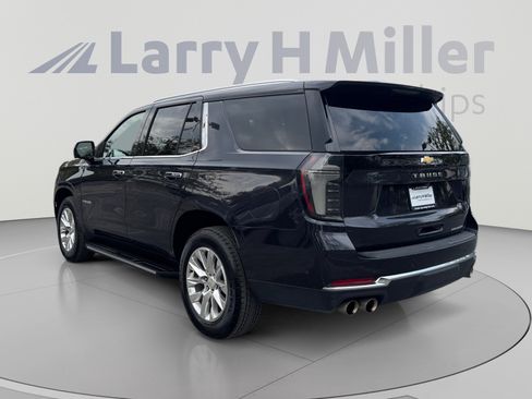 Used 2025 Chevrolet Tahoe Premier AWD/4WD image 3