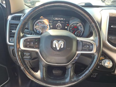 Used 2020 RAM 1500 Laramie AWD/4WD image 8