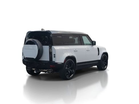 Certified 2026 Land Rover Defender 110 X-Dynamic SE AWD/4WD image 8